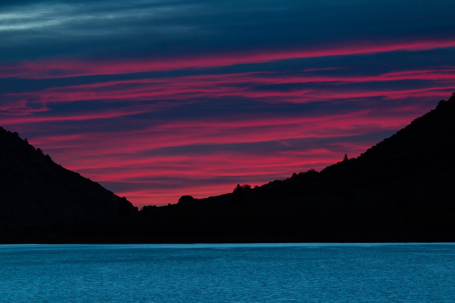 Lundy Lake sunrise