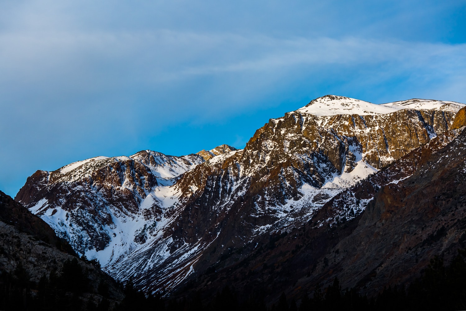 Snowcapped mountains seen from Lundy Lake